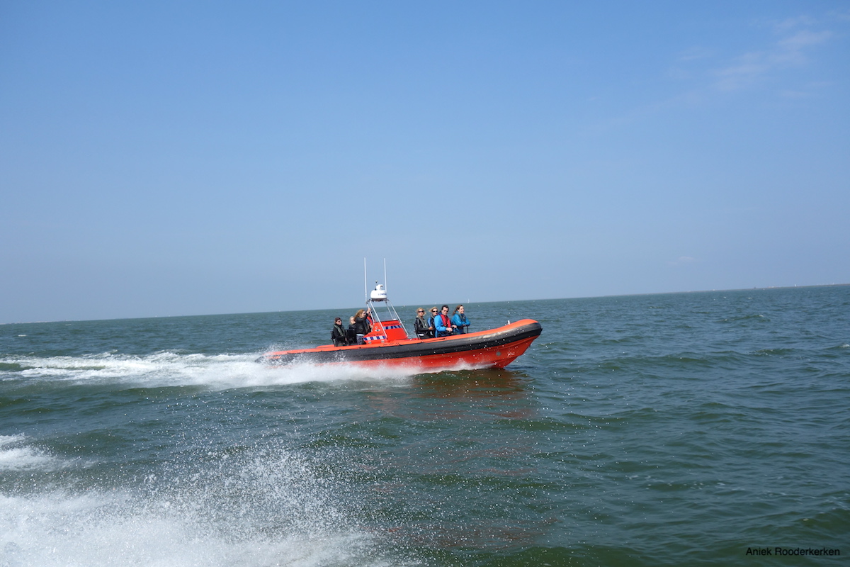 Met de Waterhulpdienst naar Marker Wadden