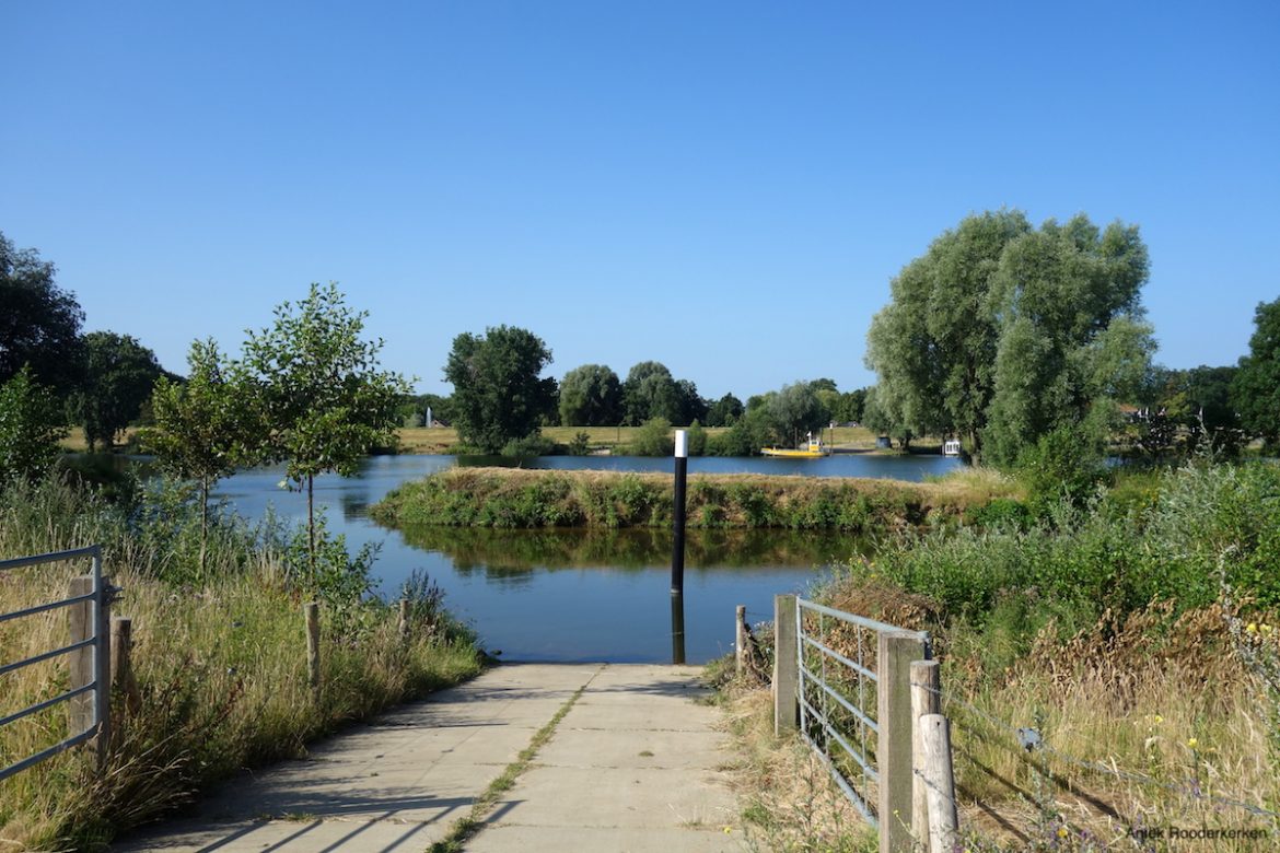 Hoe Heet Het Natuurgebied Aan De Waal Bij Nijmegen