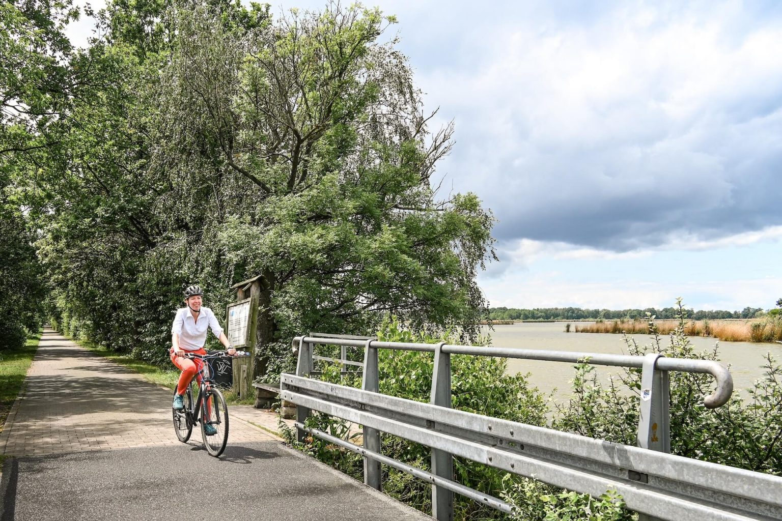 Polen: fietsen over oude spoorwegen en op naar de Milicz-vijvers