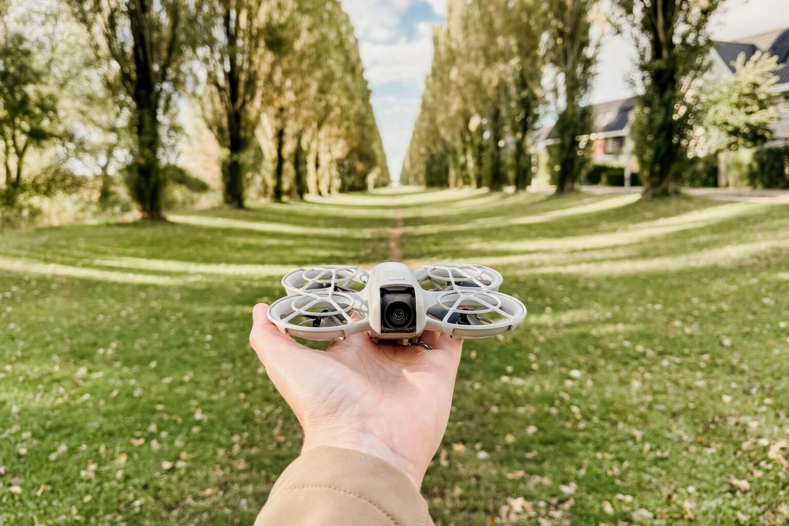 DJI Neo drone review