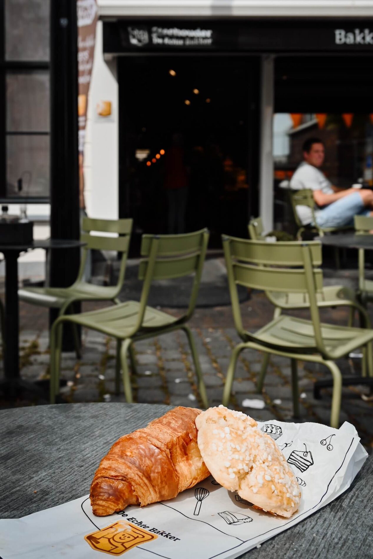 Ik start de dag met een croissant